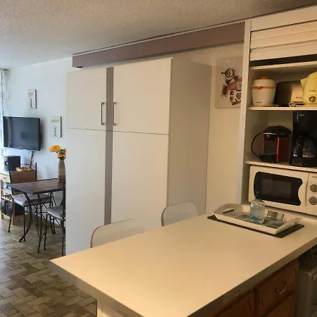Appartement Studio 70 Mêtres Du Avec Terrasse Et Place De Parking Privative