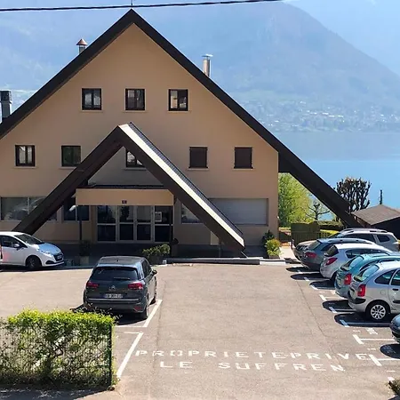 Studio 70 Mêtres Du Avec Terrasse Et Place De Parking Privative Sévrier