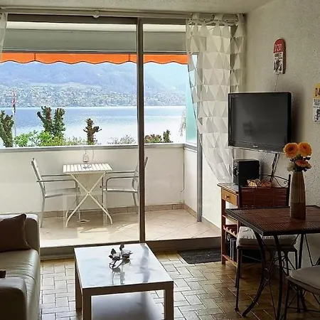 Studio 70 Mêtres Du Avec Terrasse Et Place De Parking Privative Appartement